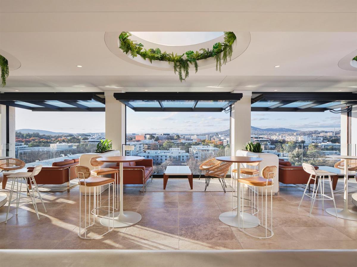 Burbury Hotel Canberra Eksteriør bilde